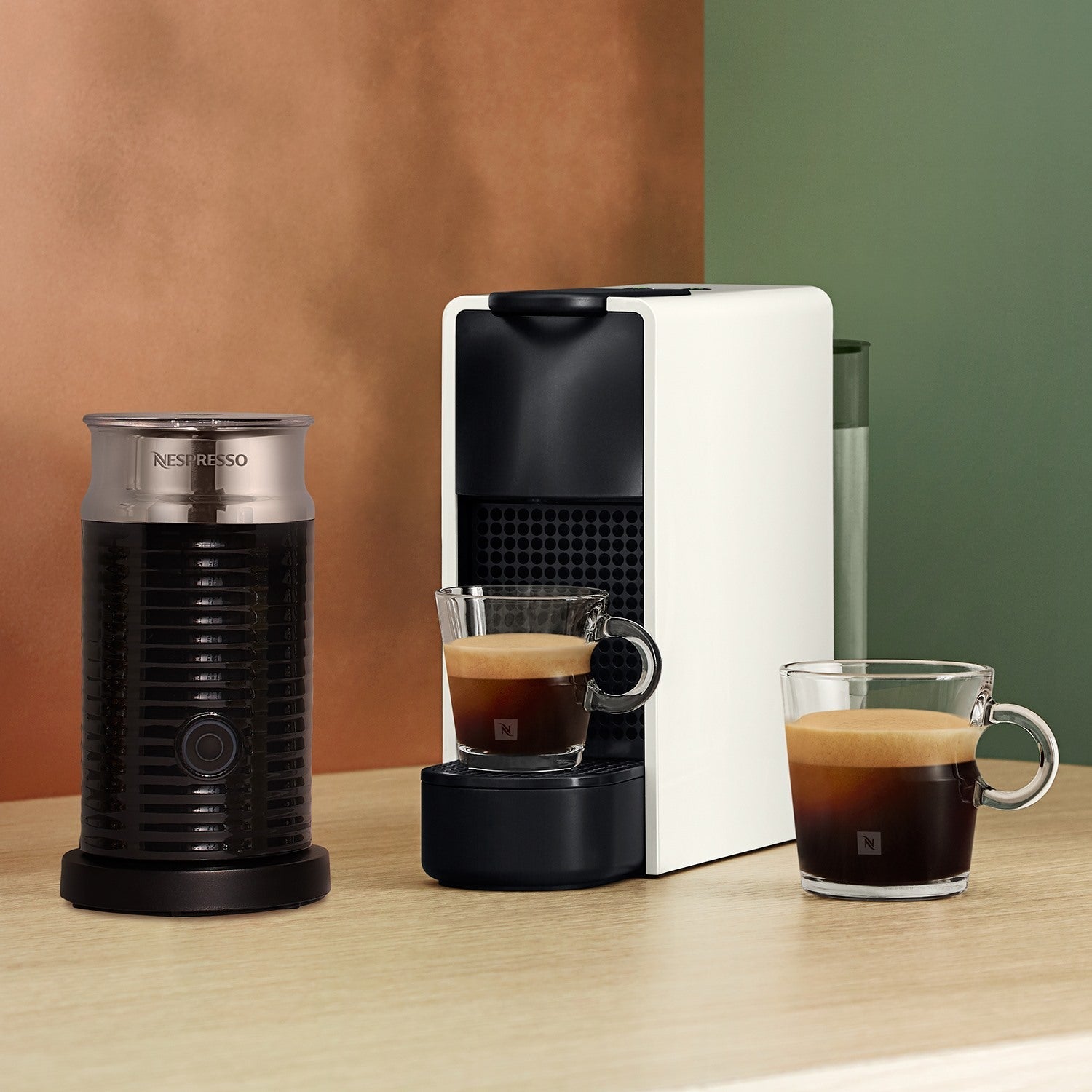 Cafetera Essenza Mini Con Espumador Aeroccino 3 Nespresso4#Blanco