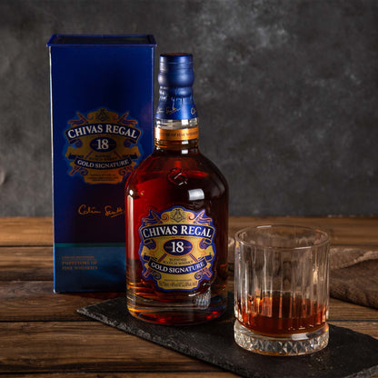 Whisky Chivas Regal 18 Años 750 ml. Scotch1#Sin color
