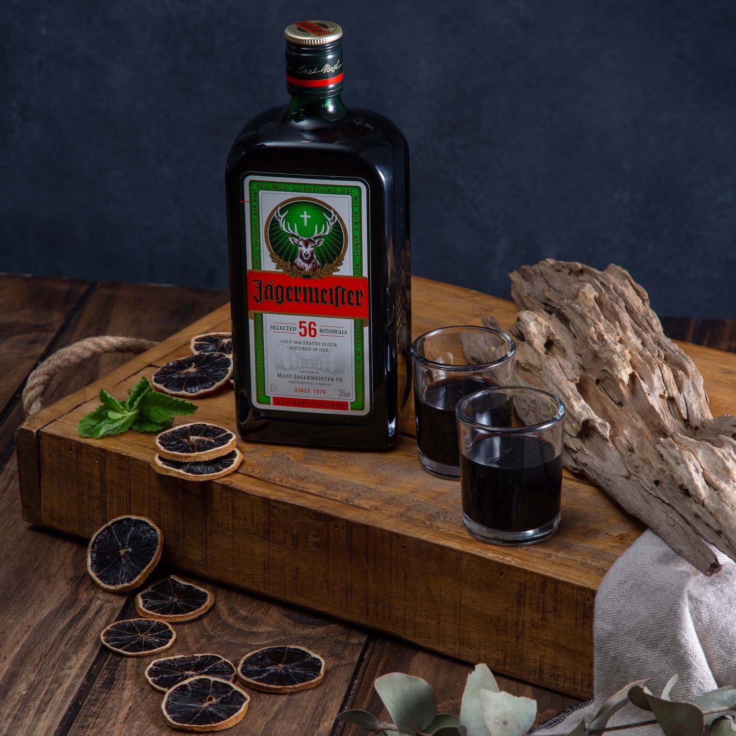 Licor Jagermeister, 700 ml. Amargos1#Sin color