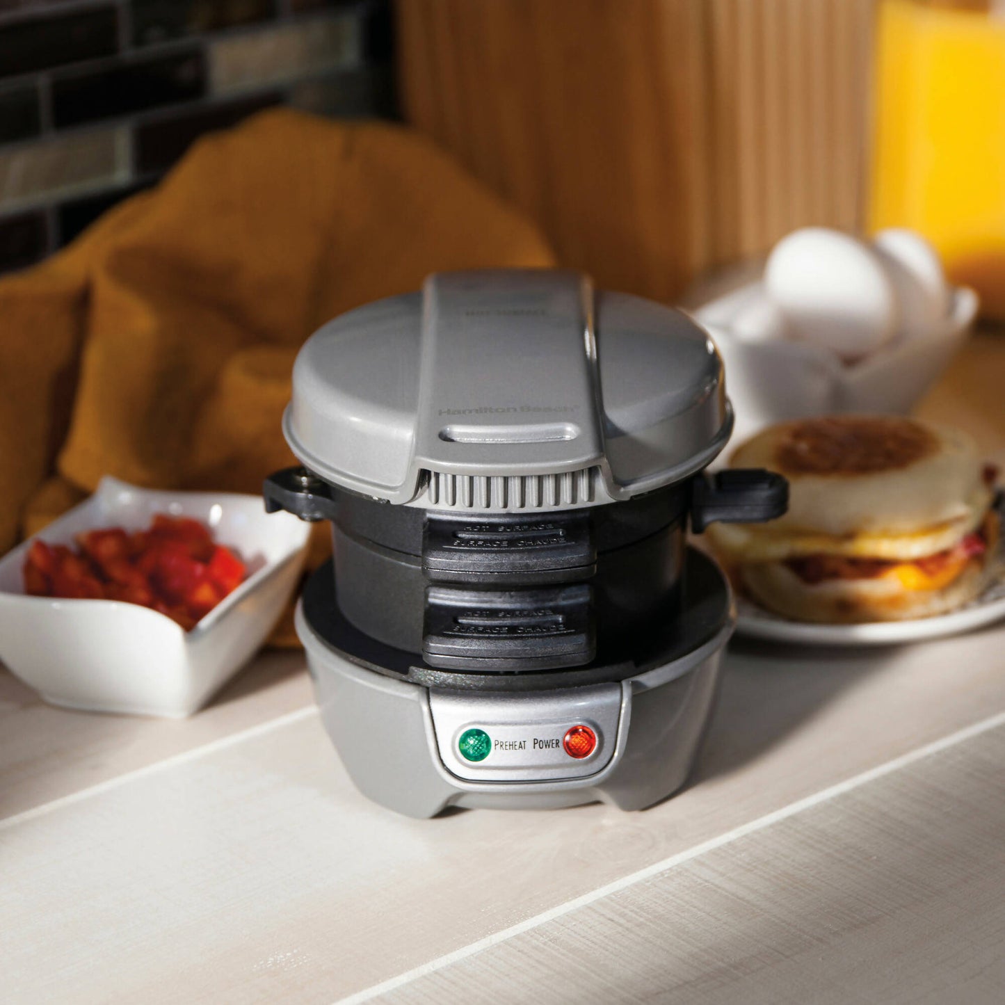 Sandwichera Breakfast Maker 25475-CL Hamilton Beach5#Gris